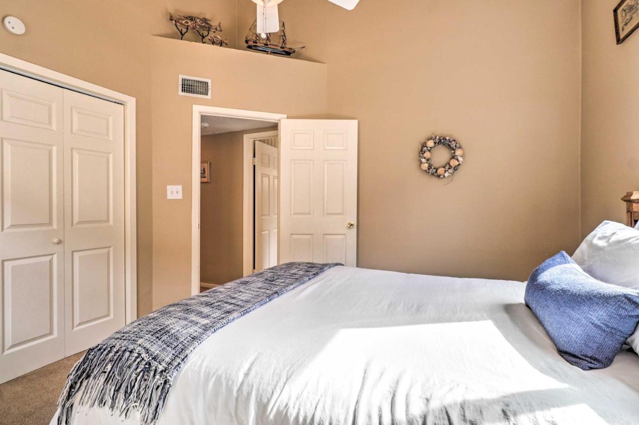 Lakefront Home With Point Venture Golf Access! Exteriör bild
