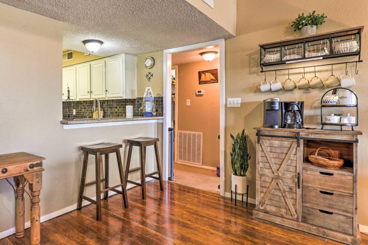 Lakefront Home With Point Venture Golf Access! Exteriör bild