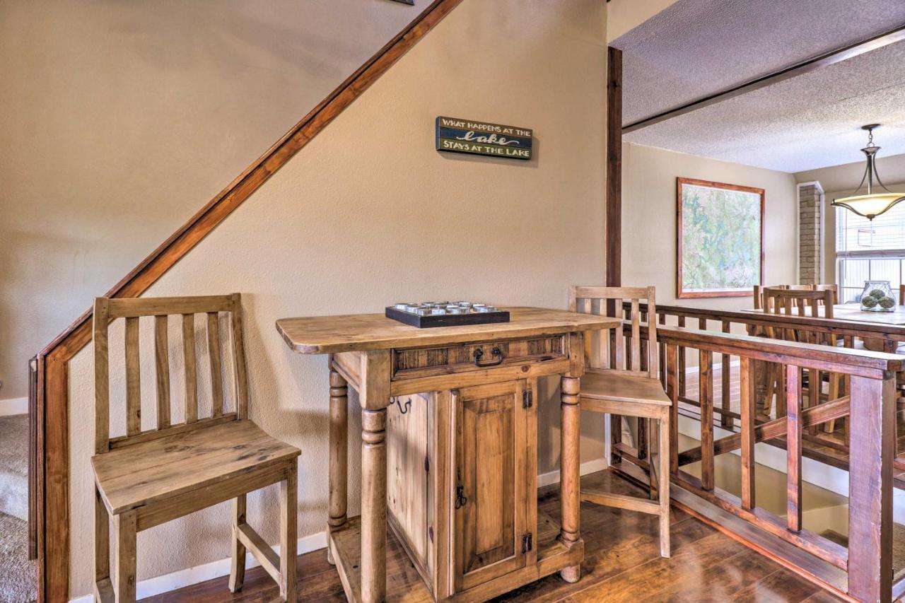 Lakefront Home With Point Venture Golf Access! Exteriör bild